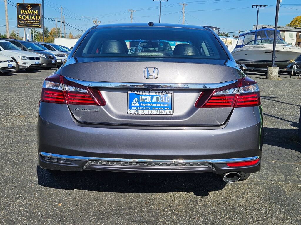 Used 2017 Honda Accord EX-L image 4