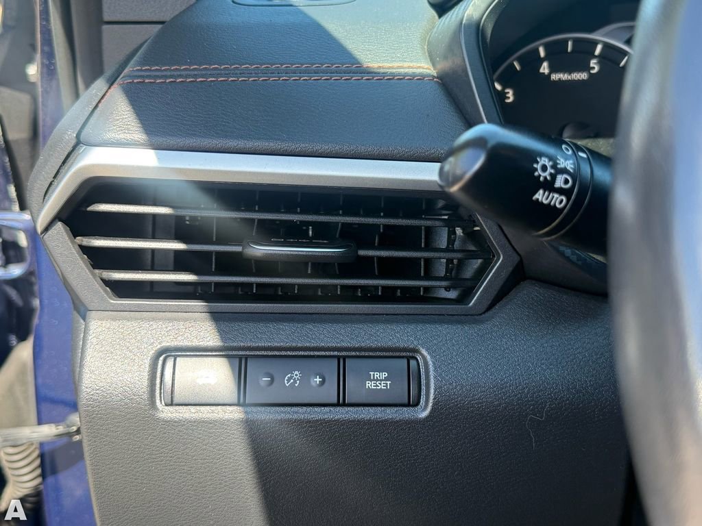 Used 2020 Nissan Altima 2.5 SR FWD image 14