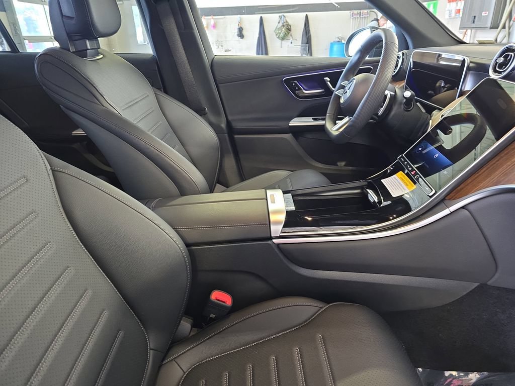 Certified 2026 Mercedes-Benz GLC 300 4MATIC image 11