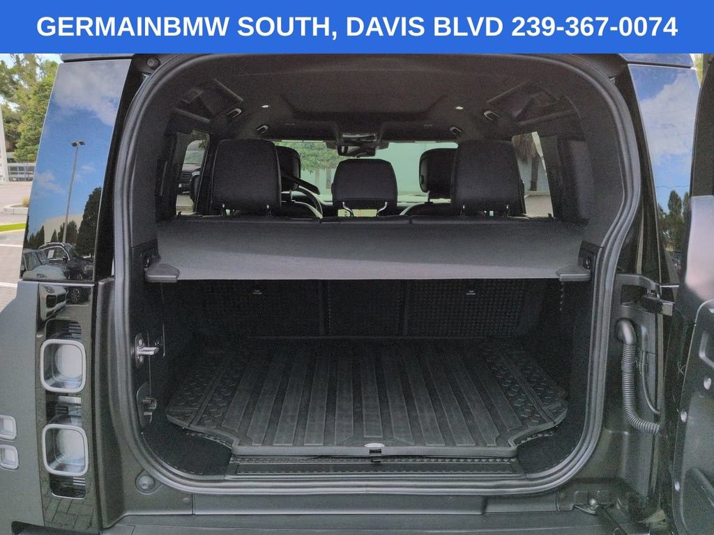 Used 2024 Land Rover Defender 110 Carpathian Edition AWD/4WD image 15