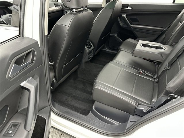 Used 2019 Volkswagen Tiguan SEL image 23