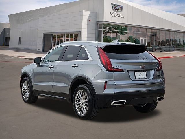 Certified 2025 Cadillac XT4 Premium Luxury image 4