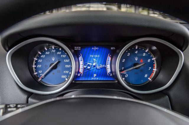 Used 2016 Maserati Ghibli RWD image 17