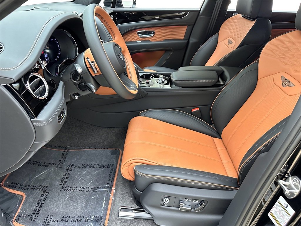 New 2024 Bentley Bentayga image 16