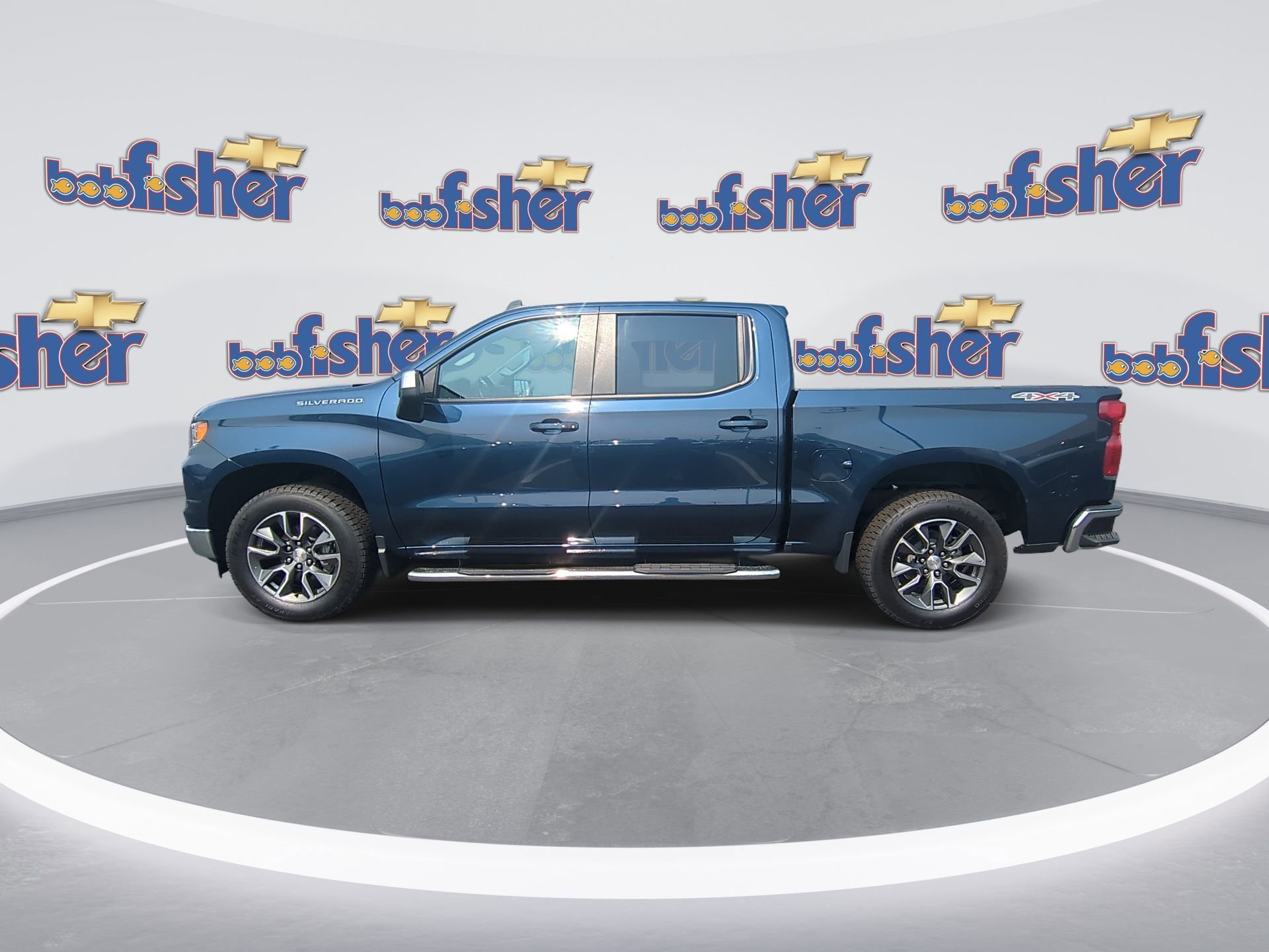Certified 2022 Chevrolet Silverado 1500 LT AWD/4WD image 6