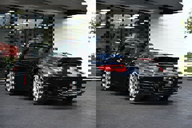 Used 2010 Porsche 911 Turbo image 22