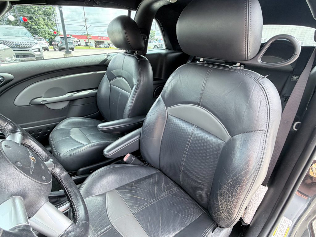 Used 2005 Chrysler PT Cruiser GT FWD image 22