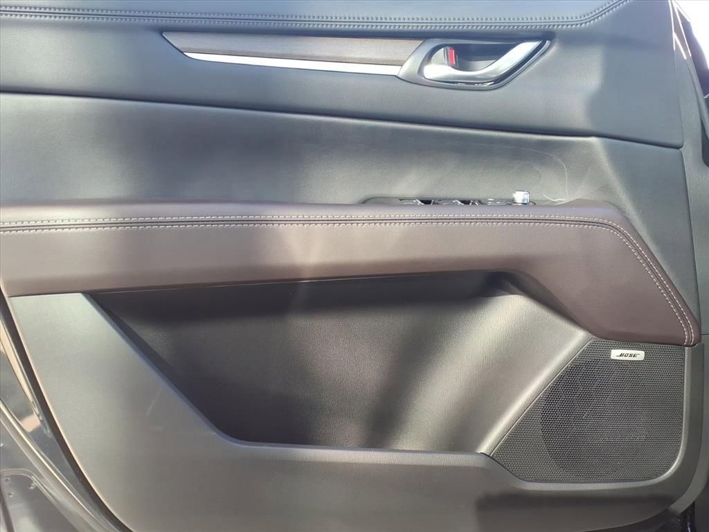 New 2025 MAZDA CX-5 Signature image 10