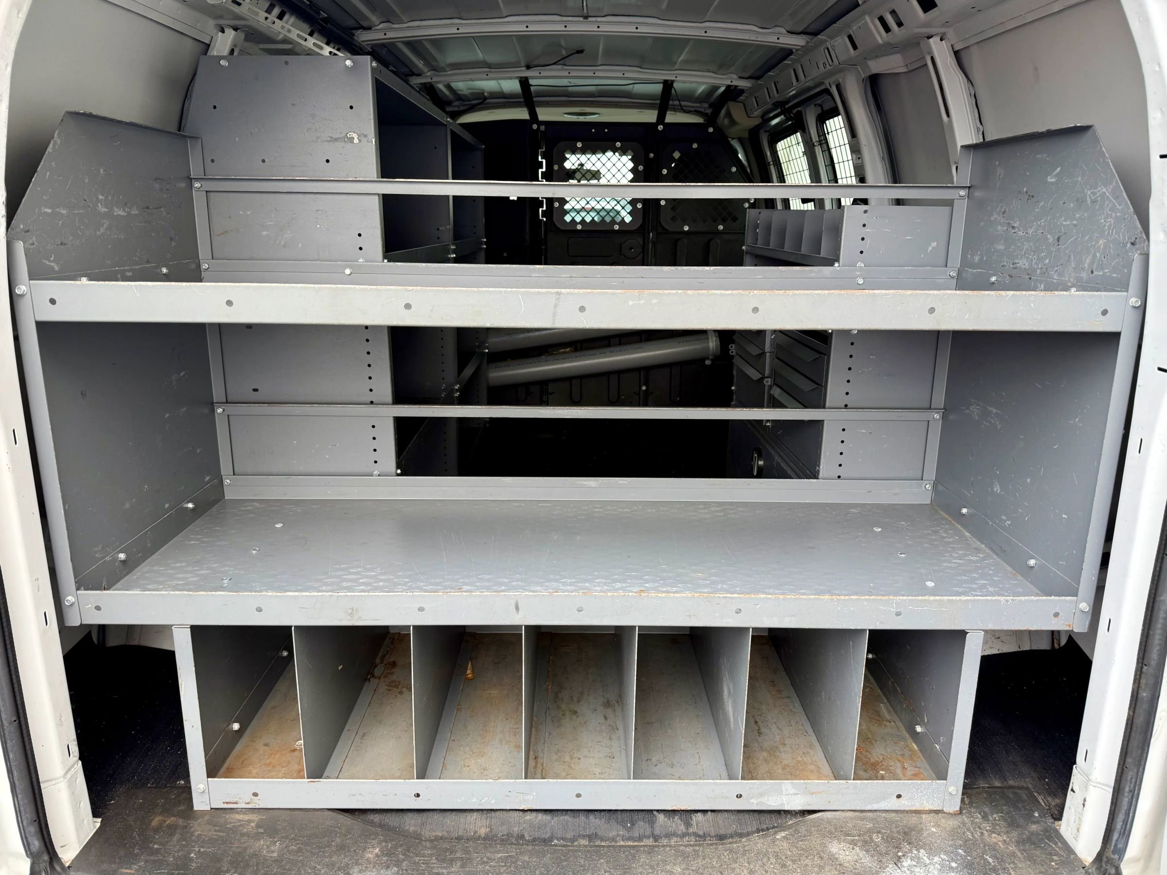 Used 2013 GMC Savana 1500 AWD image 6