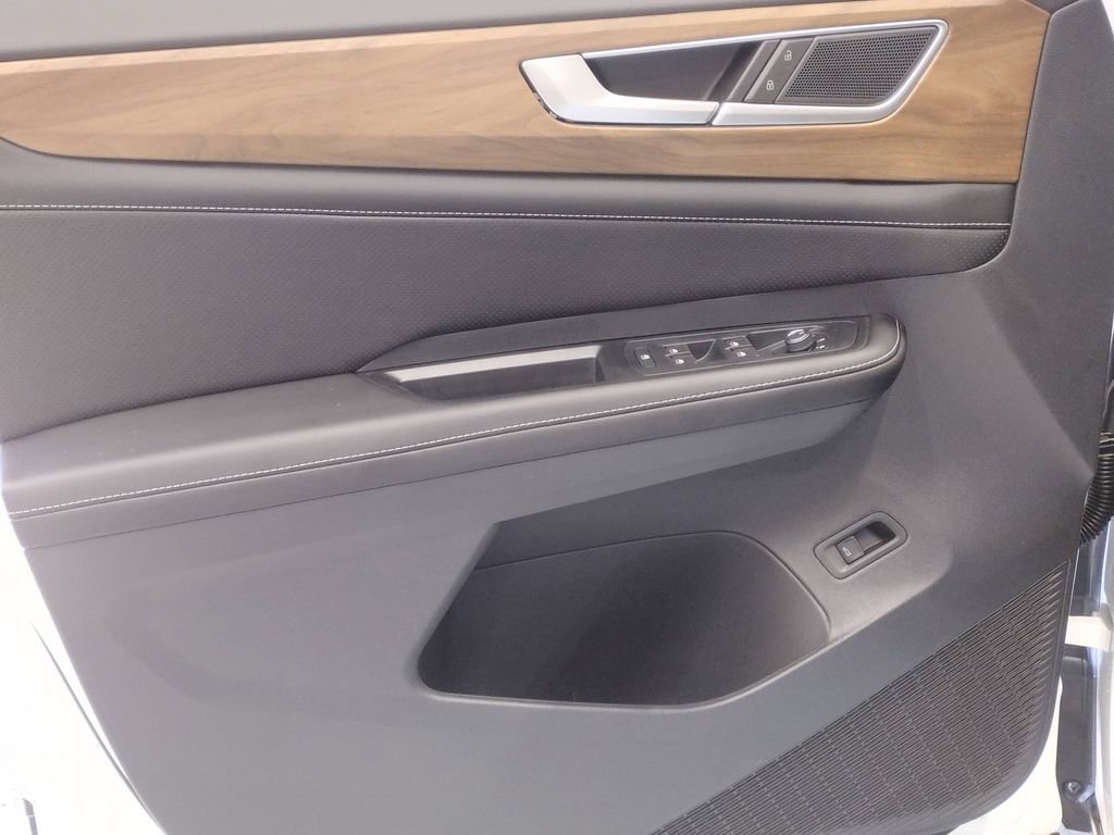 New 2026 Volkswagen Atlas SE image 18