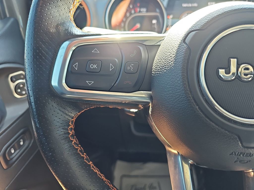 Used 2022 Jeep Gladiator Mojave w/ LED Lighting Group AWD/4WD image 20