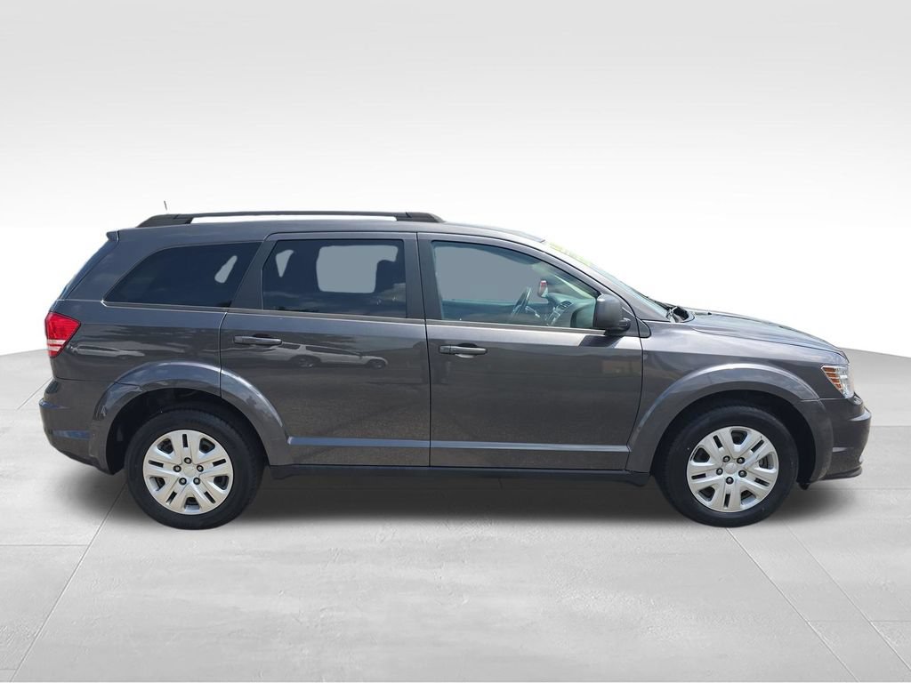 Used 2020 Dodge Journey SE w/ SE Popular Equipment Group FWD image 7