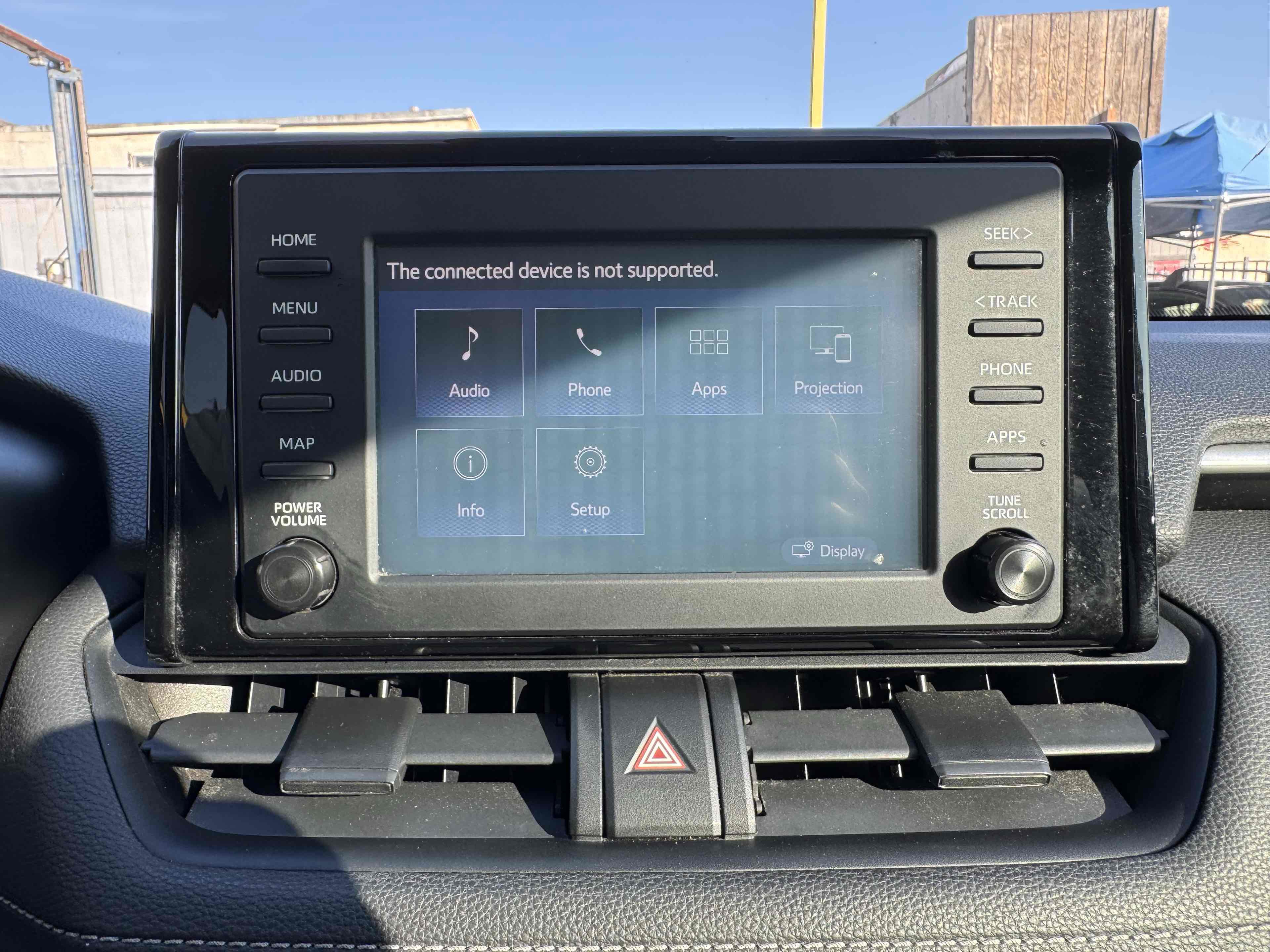 Used 2019 Toyota RAV4 LE w/ Carpet Mat Package image 27