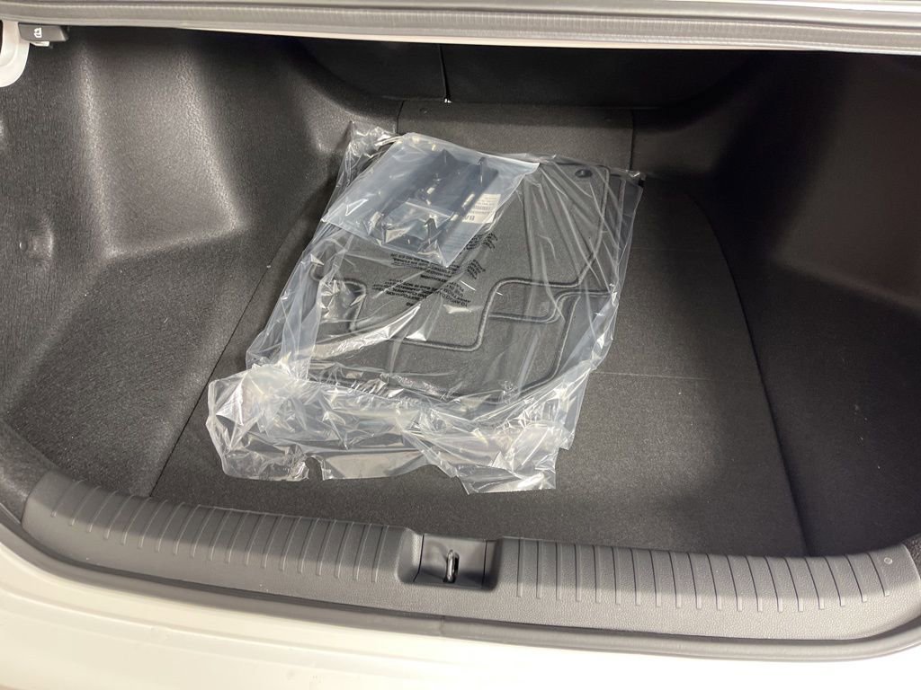 New 2025 Honda Accord SE image 19