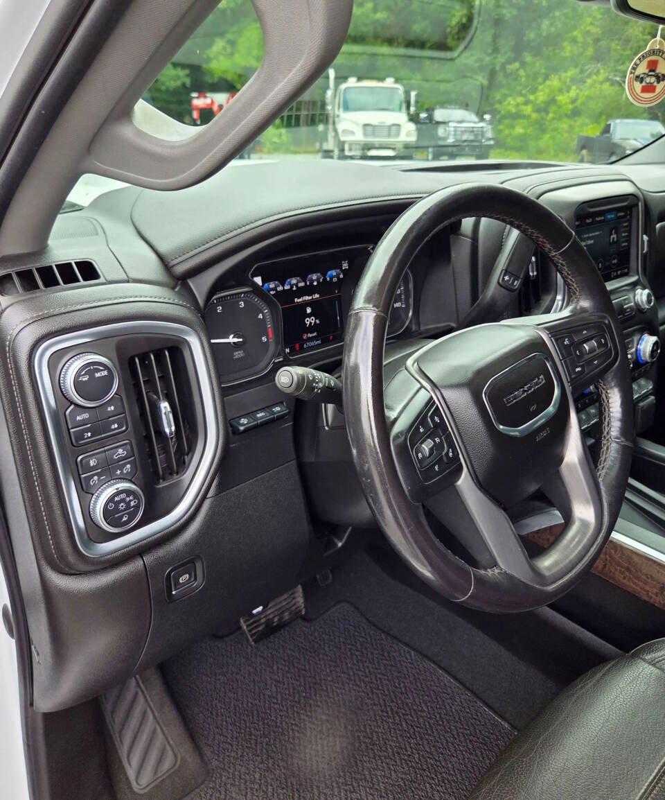 Used 2021 GMC Sierra 2500 Denali w/ Denali Ultimate Package AWD/4WD image 13