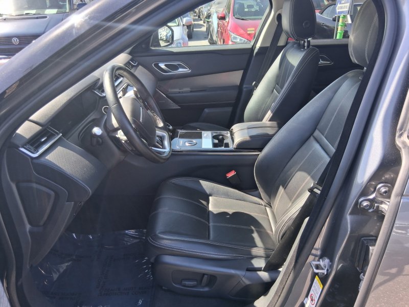 Used 2018 Land Rover Range Rover Velar S AWD/4WD image 9