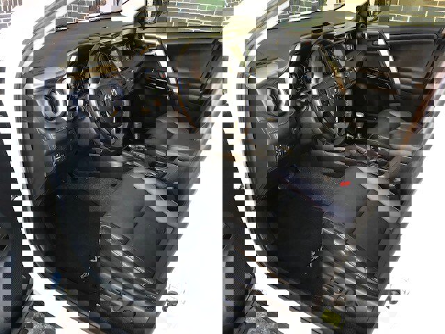 Used 2016 Toyota RAV4 Limited image 5