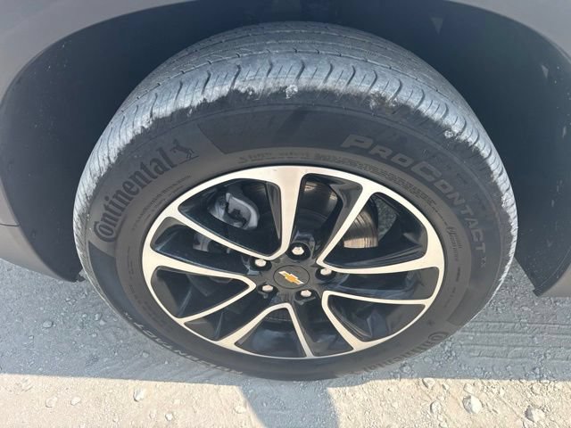 Used 2025 Chevrolet TrailBlazer LT AWD/4WD image 24
