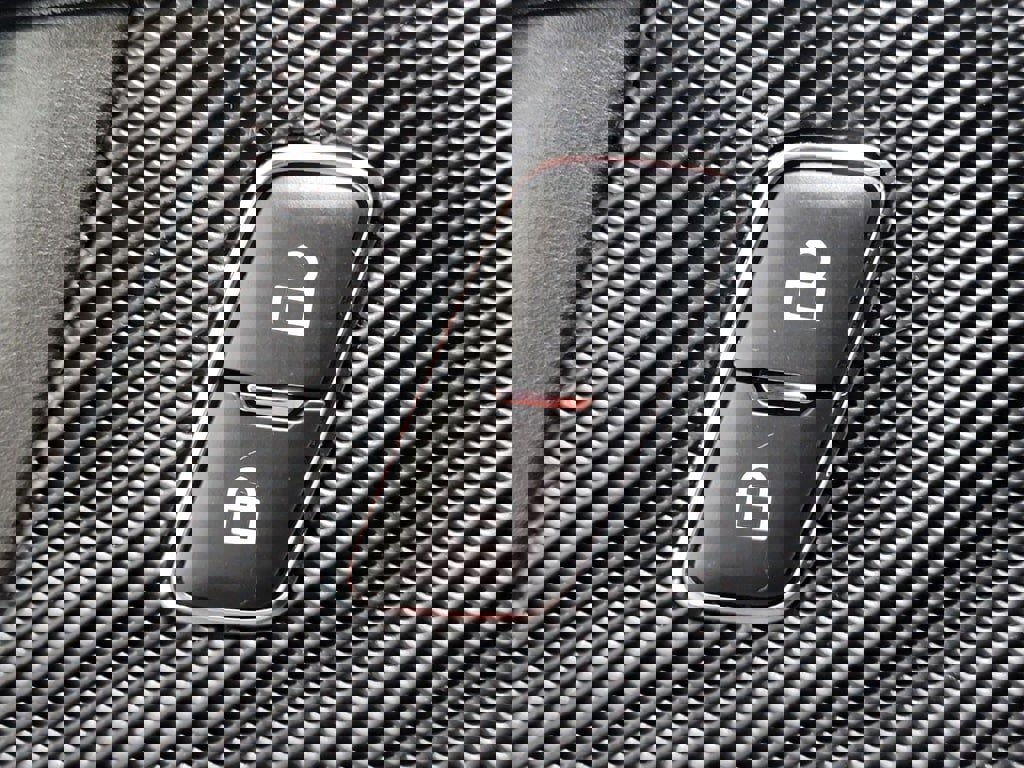 Used 2022 Ford Edge SEL w/ Sport Appearance Package image 26