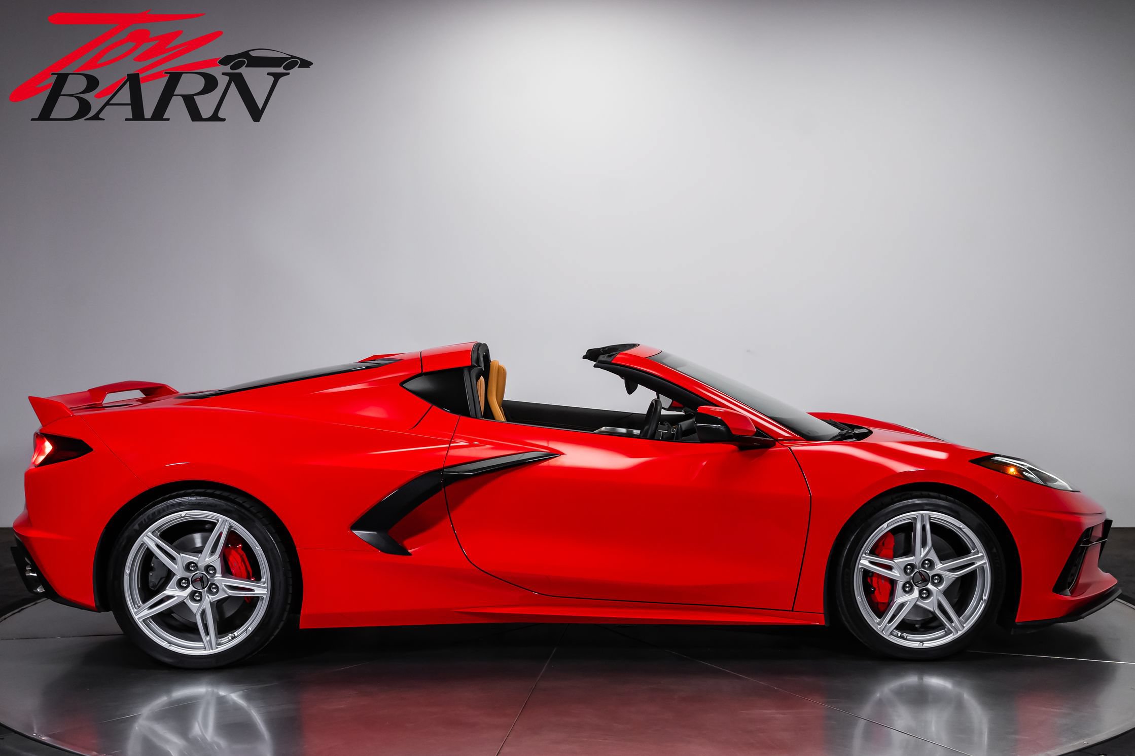 Used 2022 Chevrolet Corvette Stingray Preferred Cpe w/ Z51 Performance Package RWD image 6