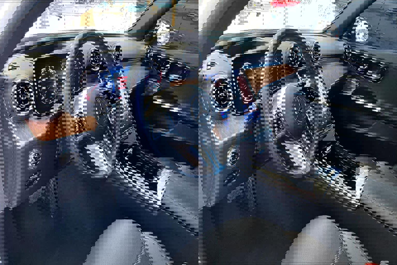 Certified 2024 Mercedes-Benz C 300 Sedan w/ Pinnacle Trim Package image 18