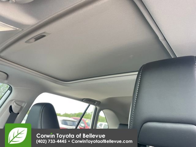 Used 2025 Toyota RAV4 Limited w/ Advanced Technology Package AWD/4WD image 24