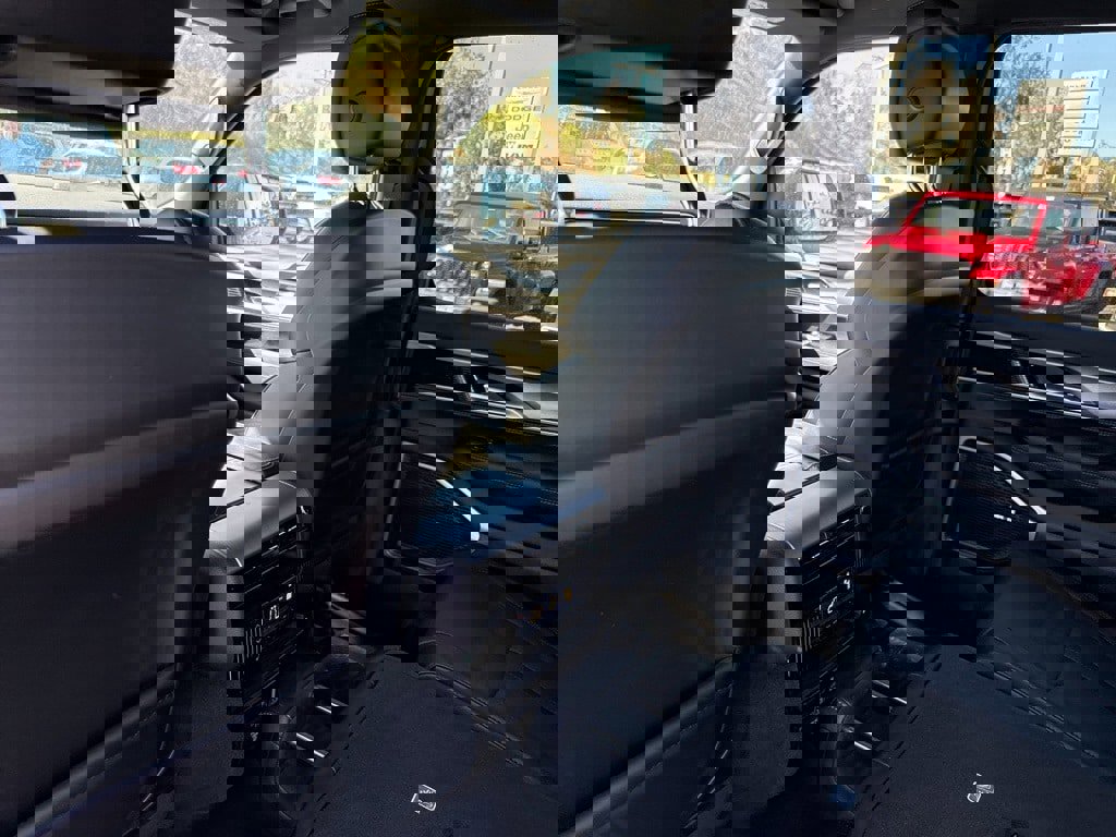 New 2025 Jeep Wagoneer Series II image 13