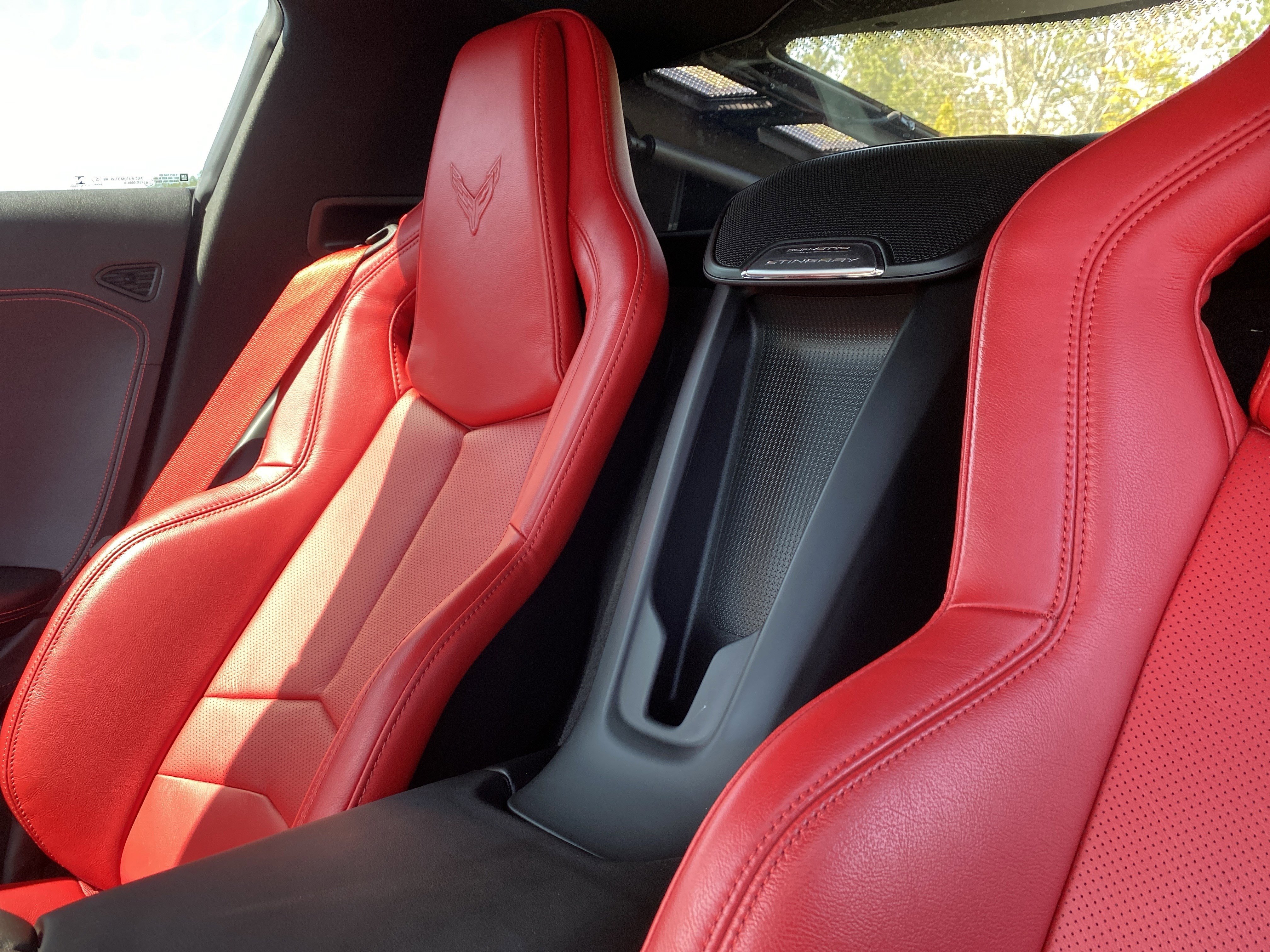 Used 2020 Chevrolet Corvette Stingray Coupe w/ 1LT image 33