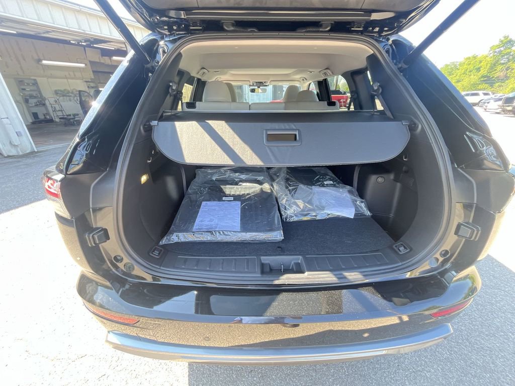 Used 2025 Mitsubishi Outlander SE FWD image 24