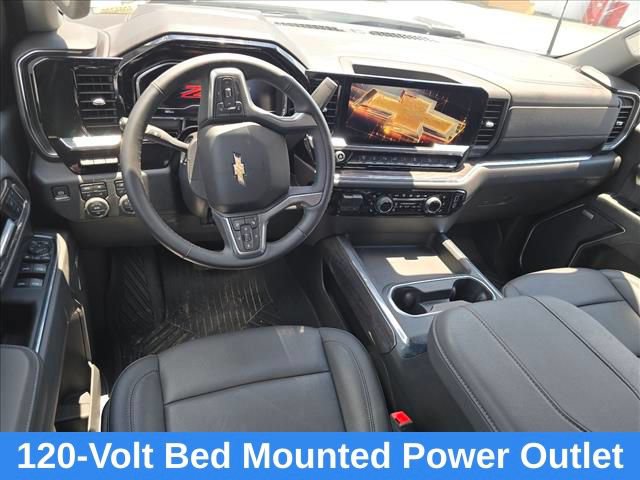 Used 2025 Chevrolet Silverado 2500 LTZ w/ LTZ Premium Package AWD/4WD image 26