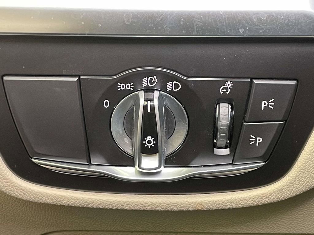 Used 2022 BMW X3 xDrive30i w/ Convenience Package image 38