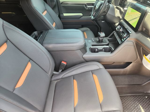 Used 2026 GMC Sierra 1500 AT4 w/ AT4 Premium Package AWD/4WD image 13