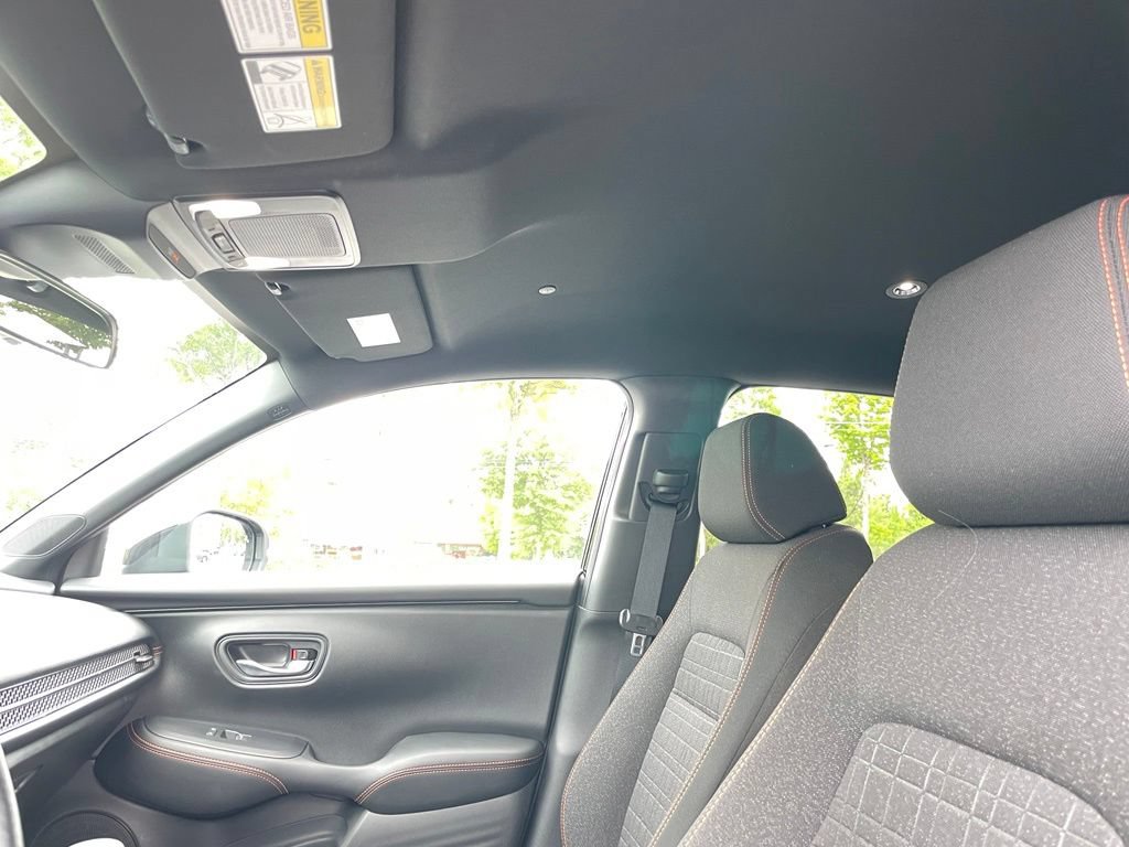 Used 2025 Honda HR-V Sport image 28