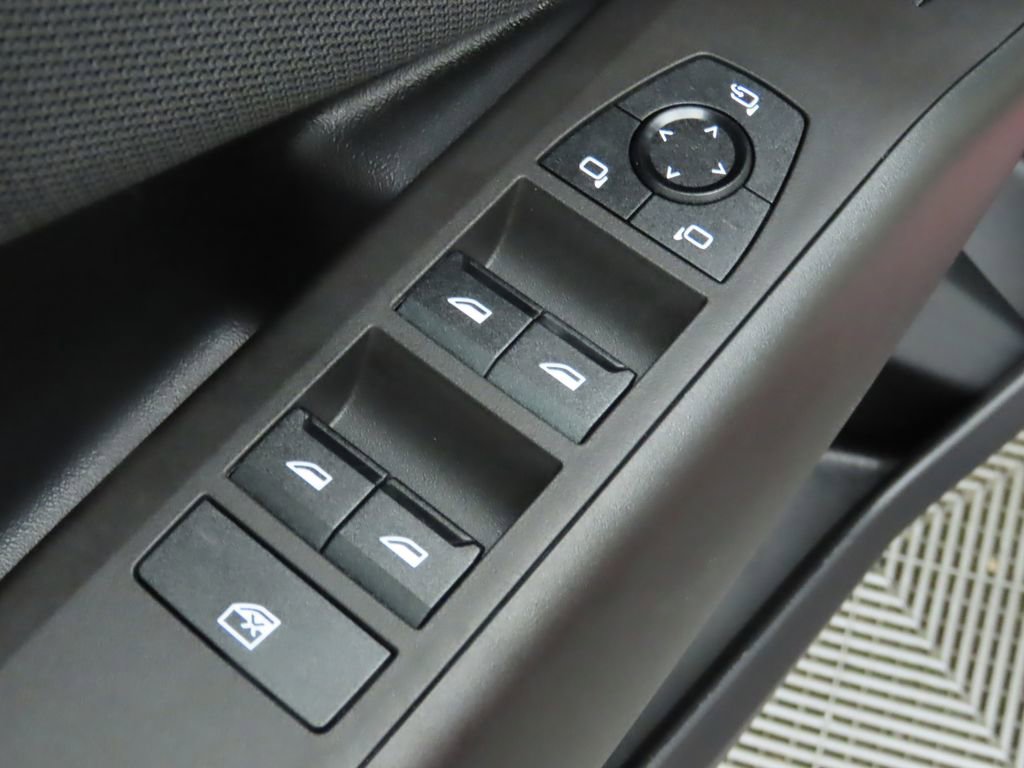 Used 2025 BMW X3 xDrive30i w/ Premium Package image 25