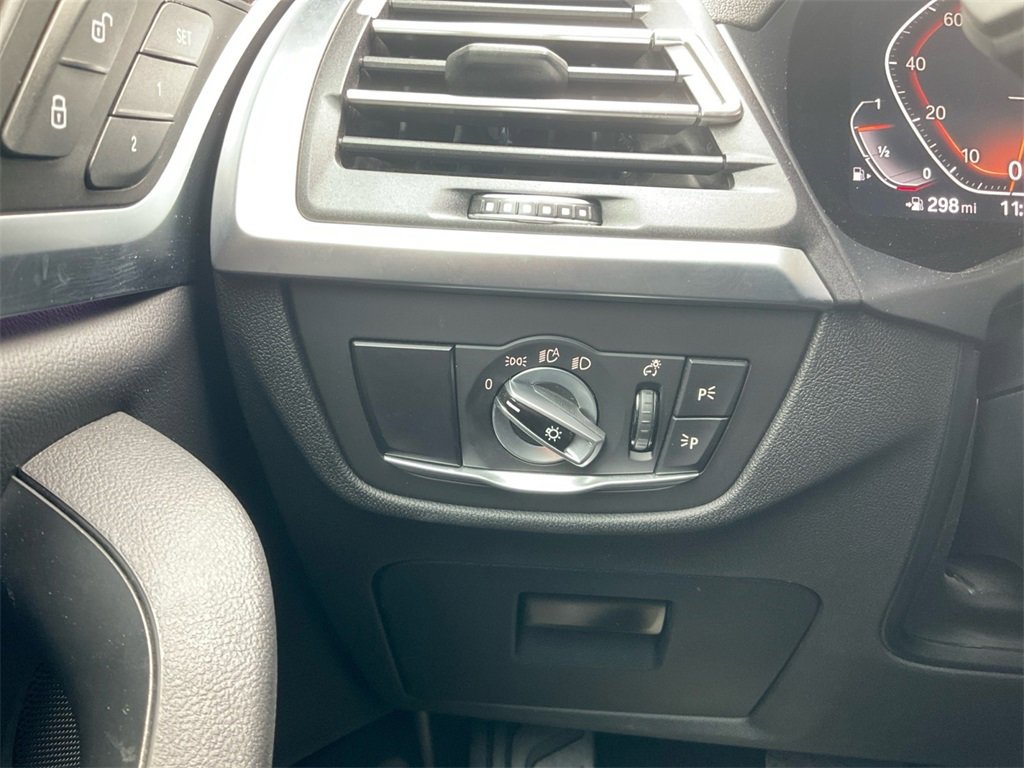 Used 2023 BMW X3 xDrive30i image 29