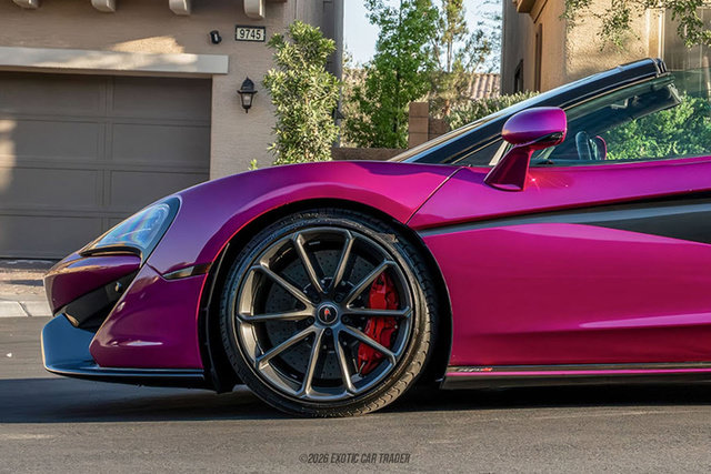 Used 2018 McLaren 570S Spider RWD image 4