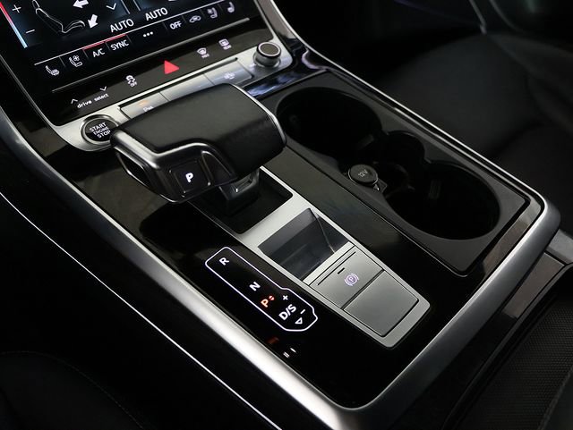 Used 2021 Audi Q8 Prestige w/ Prestige Package AWD/4WD image 25