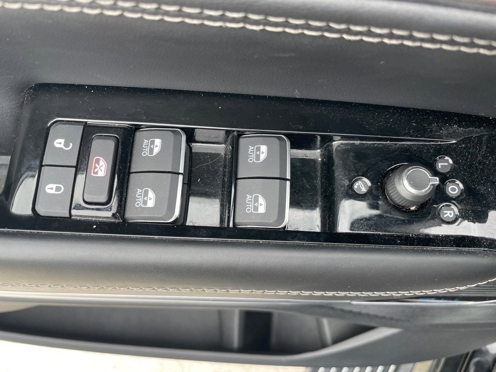 Used 2022 Jeep Grand Wagoneer Series II image 13