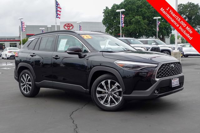 Certified 2023 Toyota Corolla Cross XLE w/ Convenience Package image 7