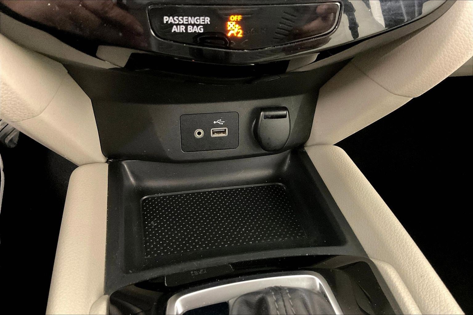 Used 2021 Nissan Rogue Sport SV AWD/4WD image 16