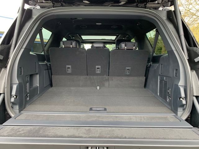 New 2026 Lincoln Navigator L Black Label AWD/4WD image 5