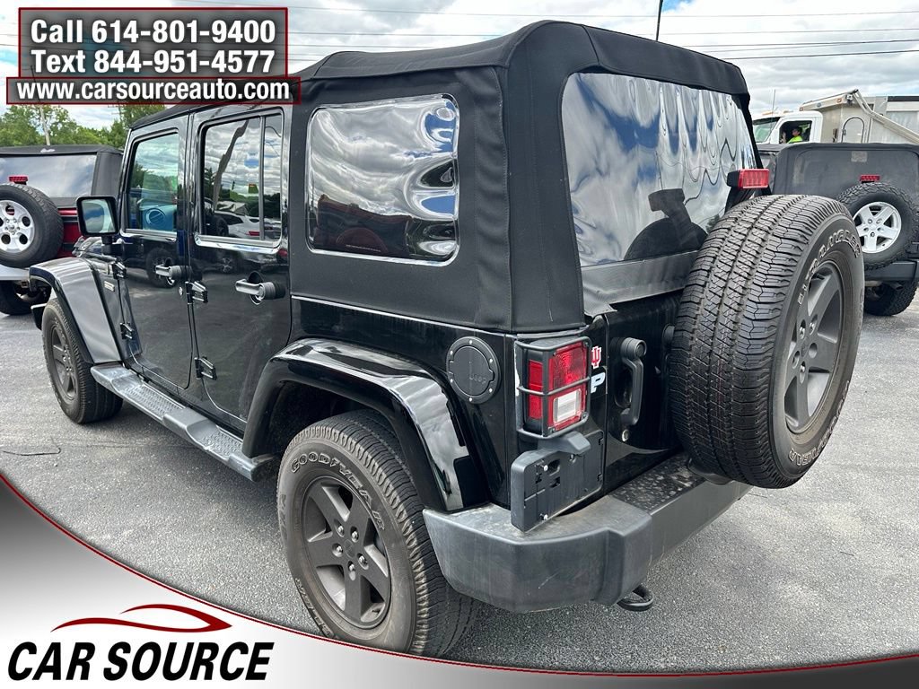 Used 2016 Jeep Wrangler Unlimited Sport AWD/4WD image 3