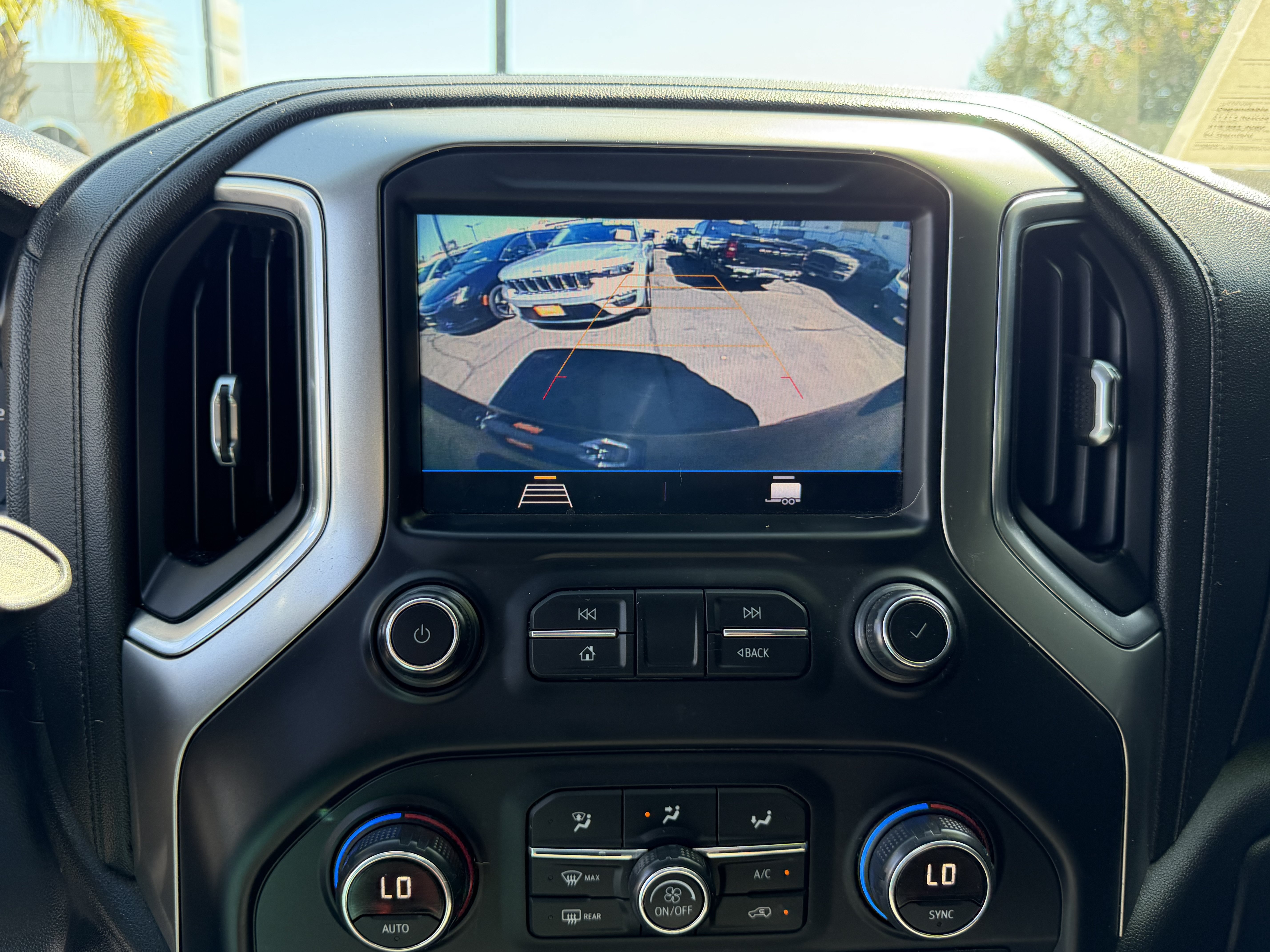 Used 2019 Chevrolet Silverado 1500 LT w/ All-Star Edition RWD image 24