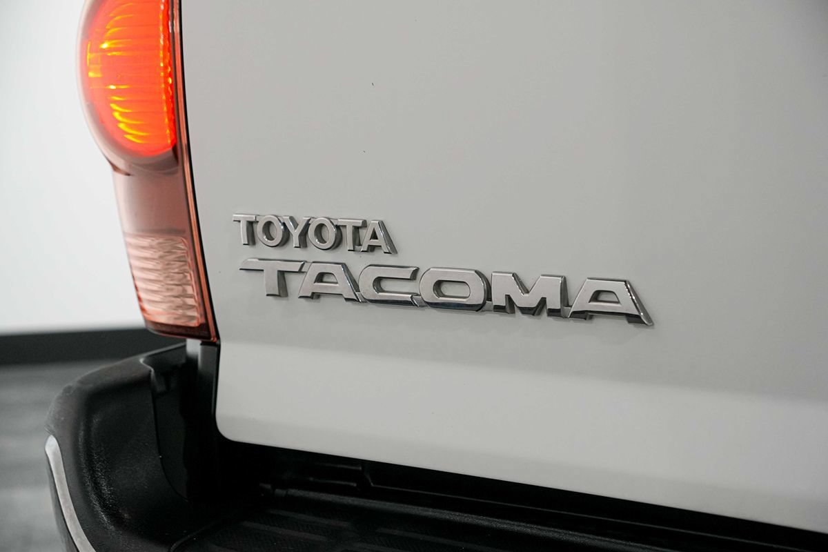 Used 2006 Toyota Tacoma PreRunner RWD image 11