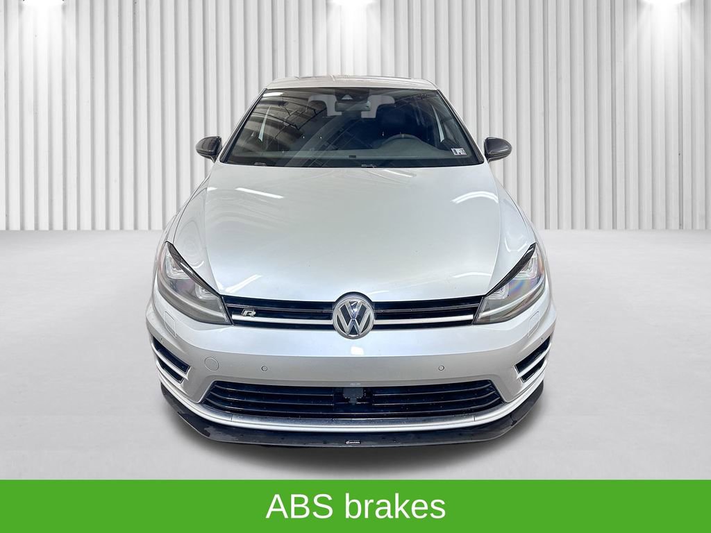 Used 2016 Volkswagen Golf 4-Door image 14