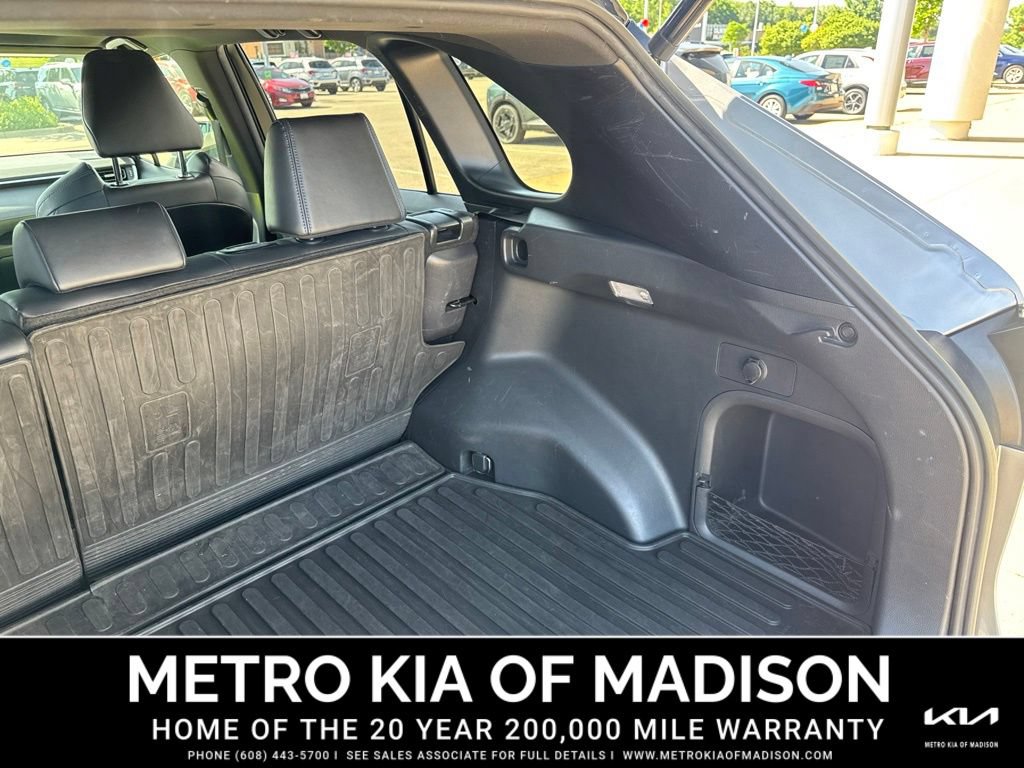 Used 2020 Toyota RAV4 XSE w/ XSE Grade Weather Package AWD/4WD image 30