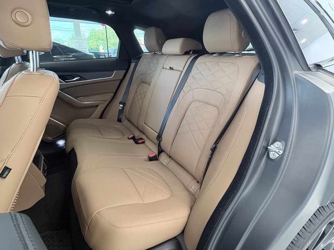 Used 2021 Jaguar F-PACE S AWD/4WD image 22