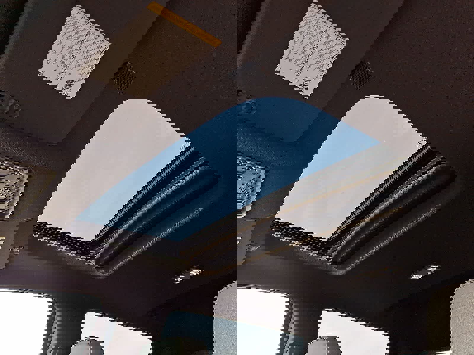 Used 2023 Chevrolet Silverado 1500 ZR2 w/ Technology Package image 24