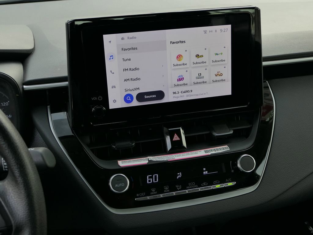 Used 2023 Toyota Corolla LE w/ Carpet Mat Package (TMS) image 21