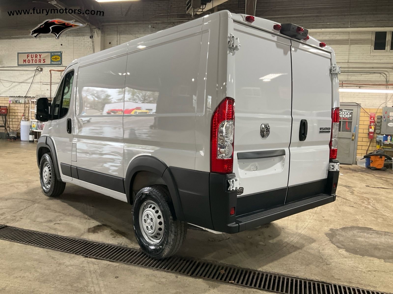 Used 2025 RAM ProMaster 1500 w/ Convenience Group image 22